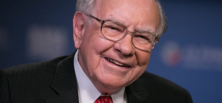 Warren Buffett Says This 1 Simple Habit Separates Successful People From Everyone Else